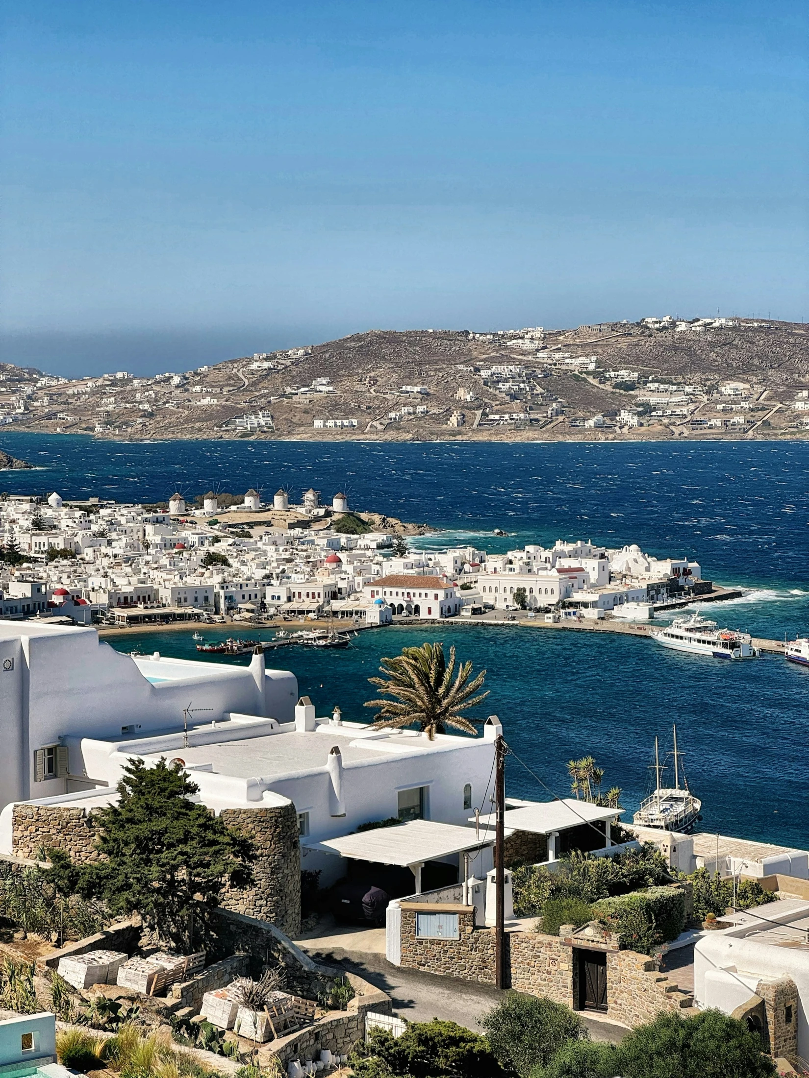 Mykonos — deniz ve ada manzarası